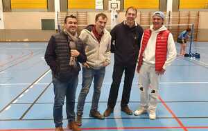 LE 6/11/23, cétait la reprise du championnat homme. Premier match contre BCL - Badminton Club Lavallois et malheureusement défaite 6-2.