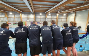 Le 17/12/22, Entrammes Badminton Club EBC est venu en force avec 5 équipes au badnight de Château-Gontier Badminton Club . 3 équipes sont sorties des poules.
Félicitations à eux.